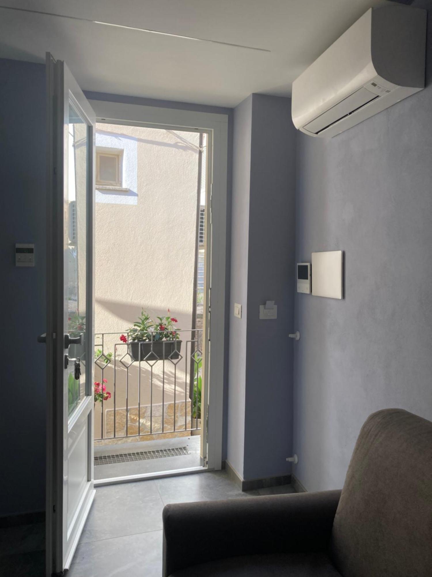 Residenza Ferdinando - 40M Dal Mare Apartment Pizzo  Exterior foto