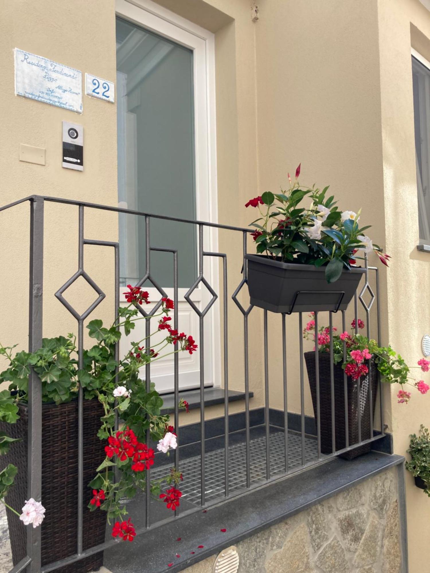 Residenza Ferdinando - 40M Dal Mare Apartment Pizzo  Exterior foto