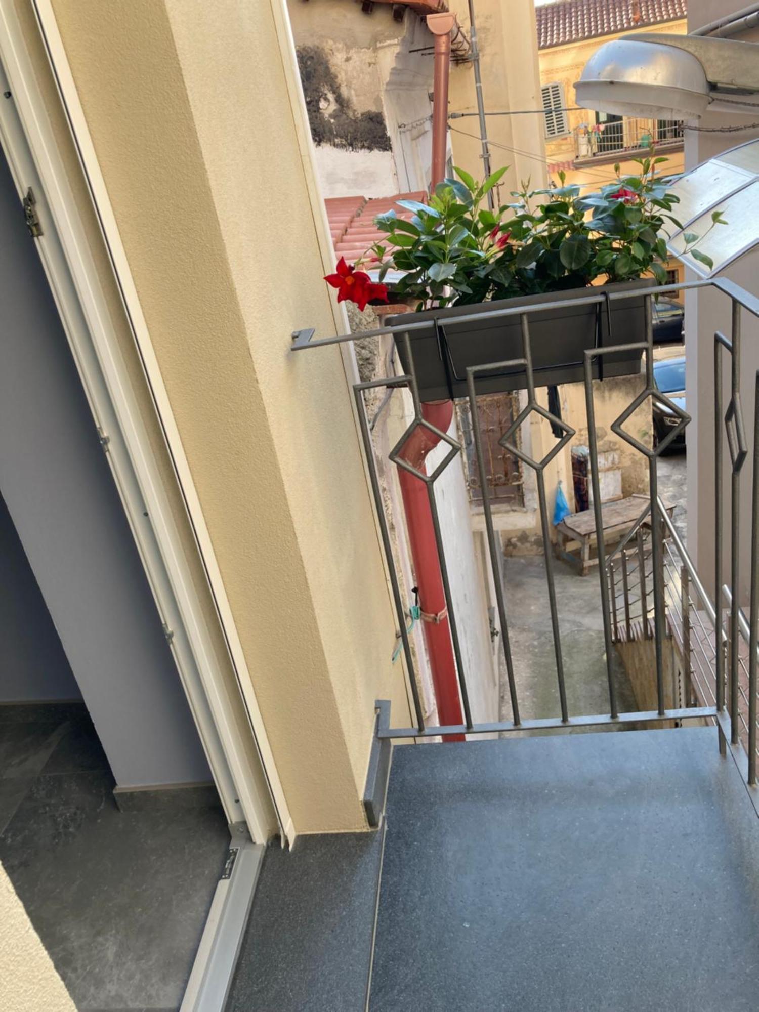 Residenza Ferdinando - 40M Dal Mare Apartment Pizzo  Exterior foto